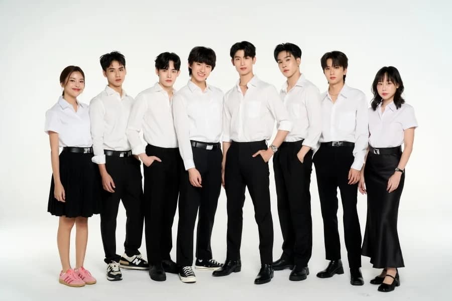 โปสเตอร์ละคร กี่หมื่นฟ้า Your Sky Series ใช้เป็นพื้นหลัง