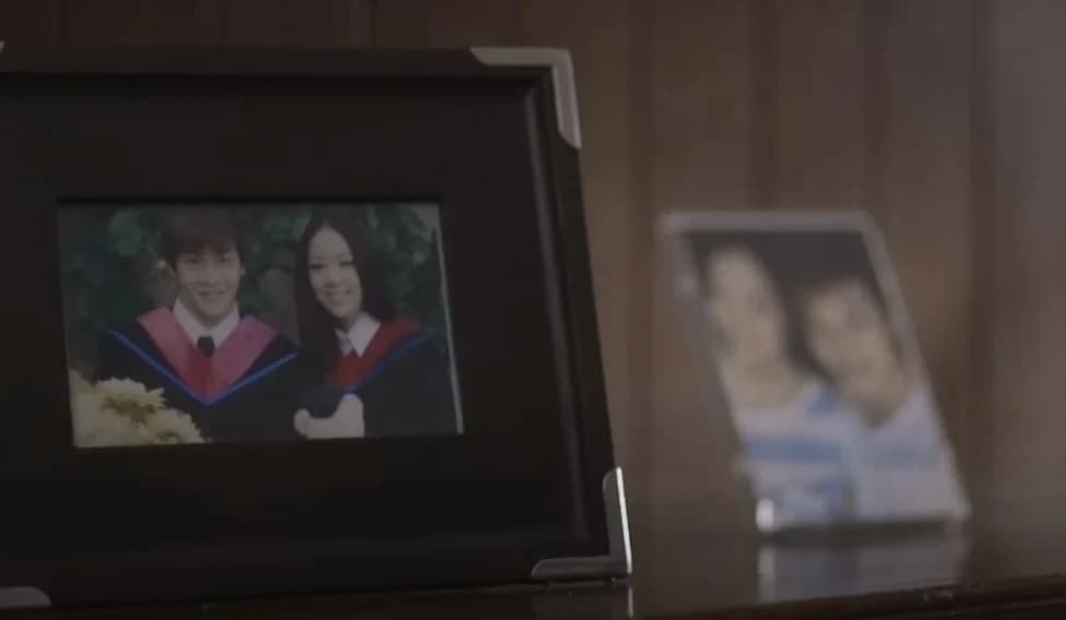 โปสเตอร์ละคร Love Songs Love Stories เพลง กลับคำเสีย ใช้เป็นพื้นหลัง