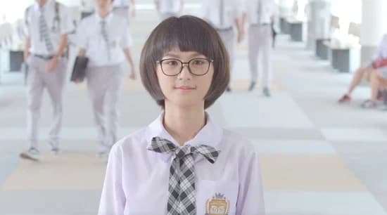 โปสเตอร์ละคร มาลี เพื่อนรัก..พลังพิสดาร ใช้เป็นพื้นหลัง