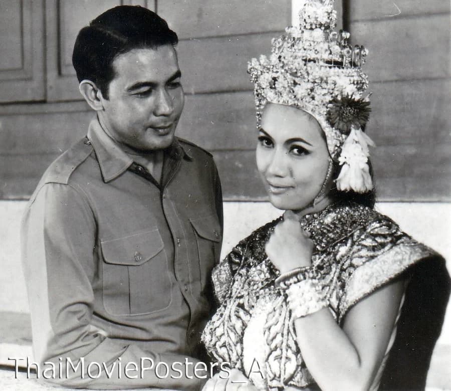 โปสเตอร์ภาพยนตร์ สีดา ใช้เป็นพื้นหลัง