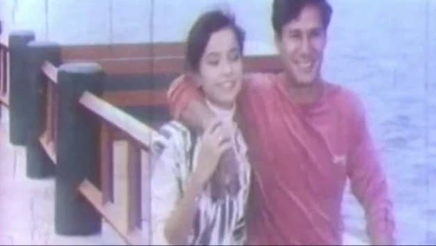 โปสเตอร์ภาพยนตร์ รักกันวันละนิด ใช้เป็นพื้นหลัง