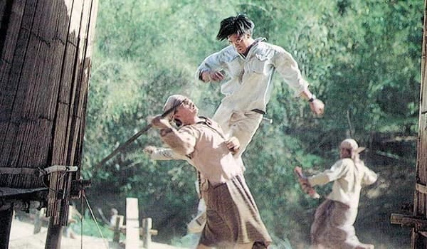 โปสเตอร์ภาพยนตร์ เจาะเวลาหาโก๊ะ ใช้เป็นพื้นหลัง