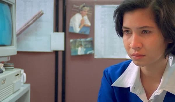 โปสเตอร์ภาพยนตร์ เรื่องตลก 69 ใช้เป็นพื้นหลัง