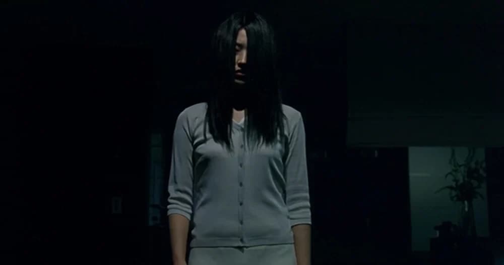 โปสเตอร์ภาพยนตร์ อารมณ์ อาถรรพ์ อาฆาต THREE ใช้เป็นพื้นหลัง