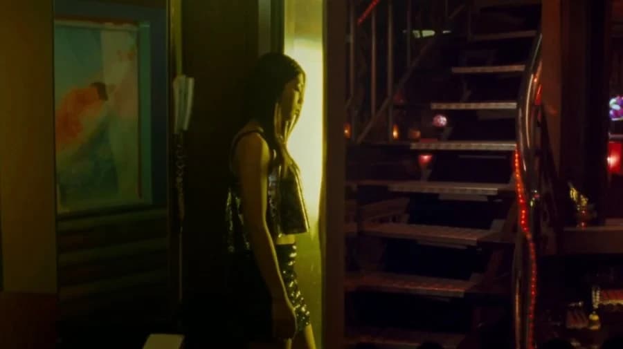 โปสเตอร์ภาพยนตร์ สาวคาราโอเกะ ใช้เป็นพื้นหลัง