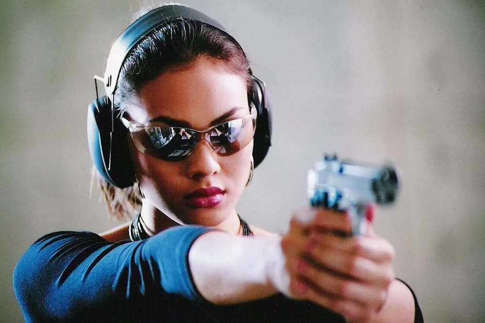 โปสเตอร์ภาพยนตร์ ซุ้มมือปืน ใช้เป็นพื้นหลัง