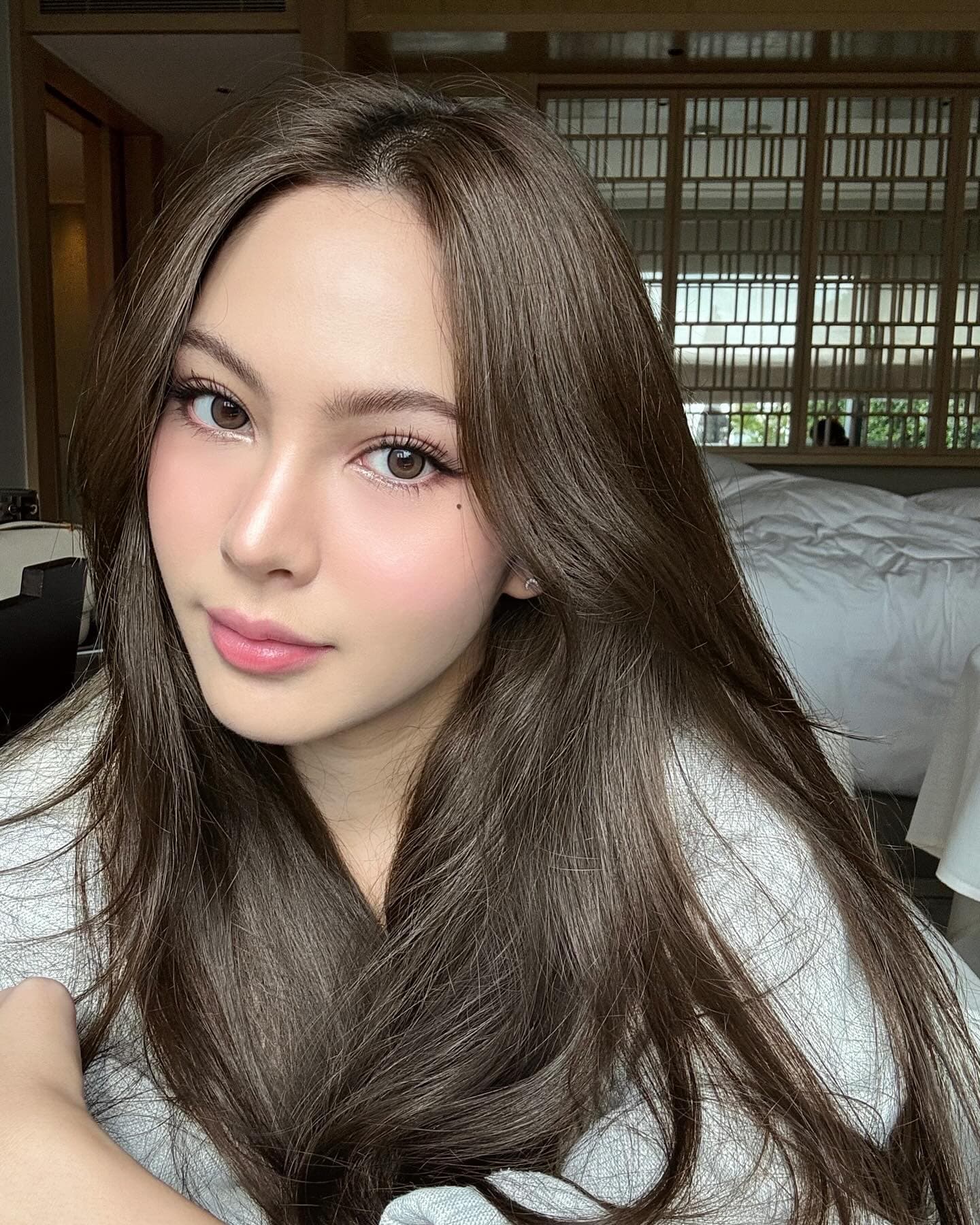 เบนซ์ กมลชนก รอดเสถียร