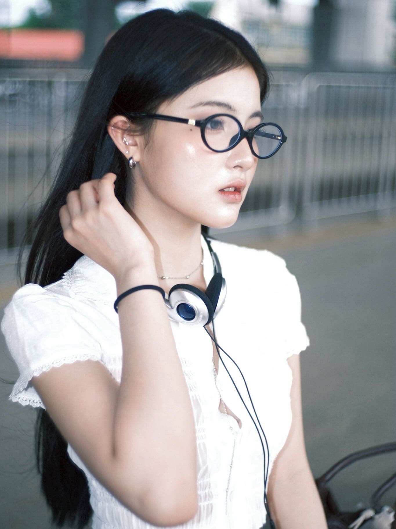 อั๊ตต้าร์ นัชชา วงษ์ประเสริฐ