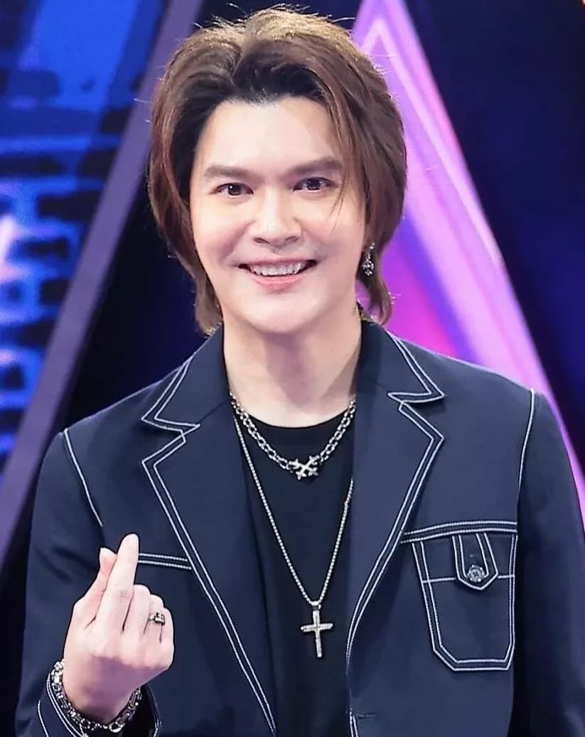 วอย เกรียงไกร อังคุณชัย