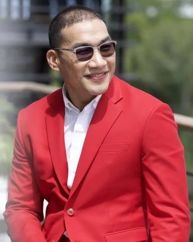 บ๊วย เชษฐวุฒิ วัชรคุณ