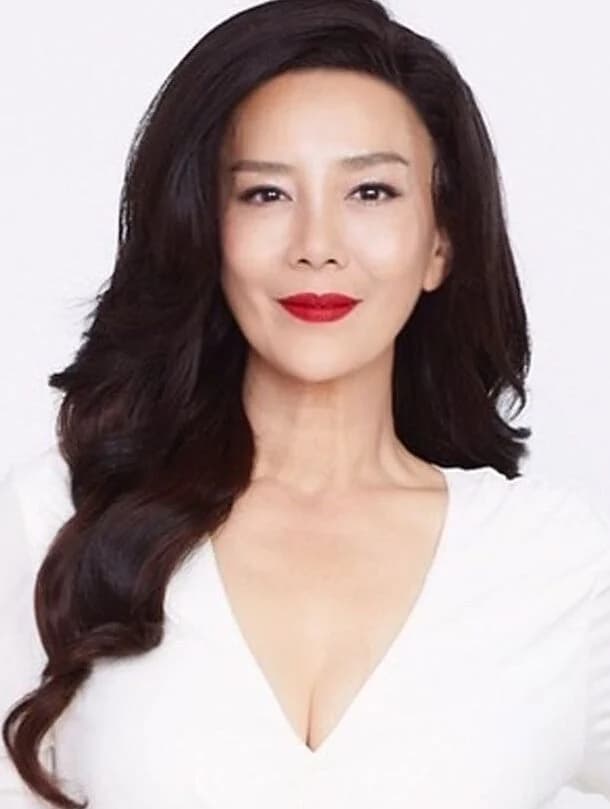 ต่าย เพ็ญพักตร์ ศิริกุล