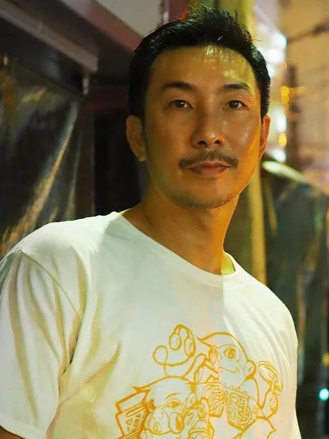 อภิสิทธิ์ โอภาสเอี่ยมลิขิต (โจอี้ บอย)