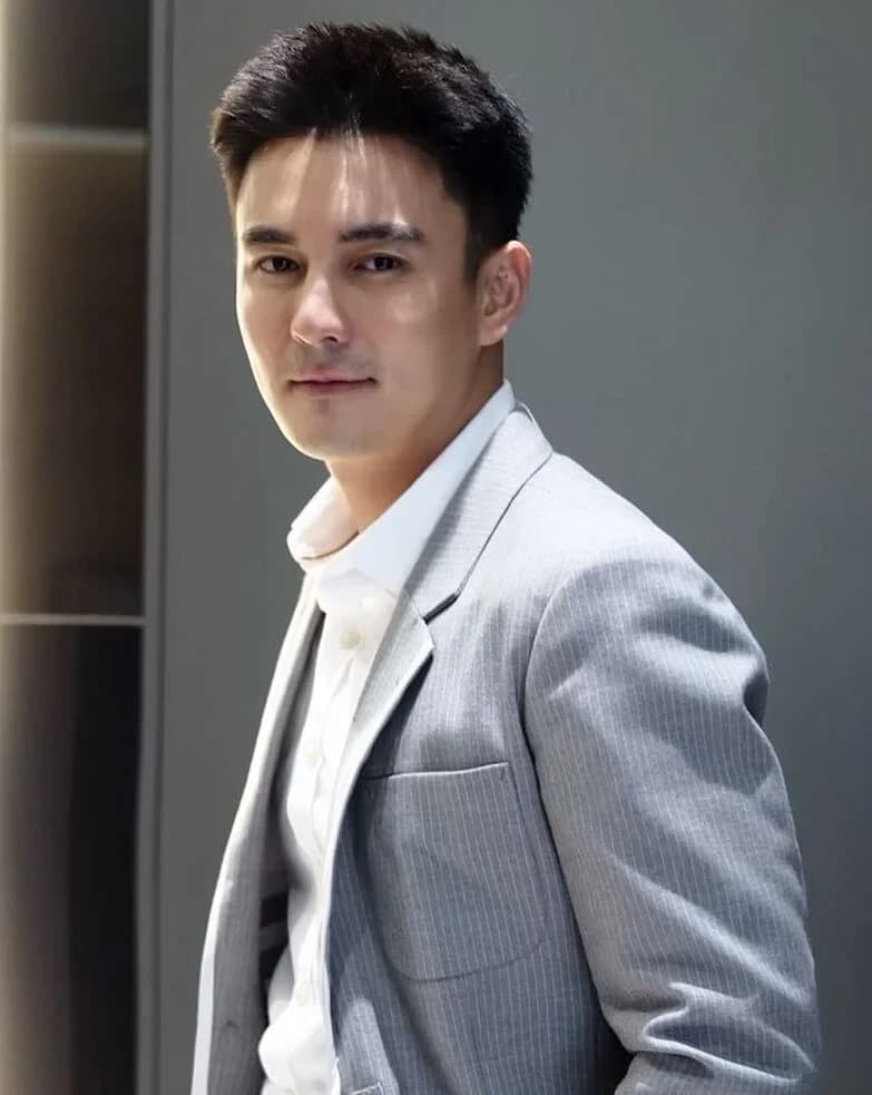 ธัน ธันวา สุริยจักร