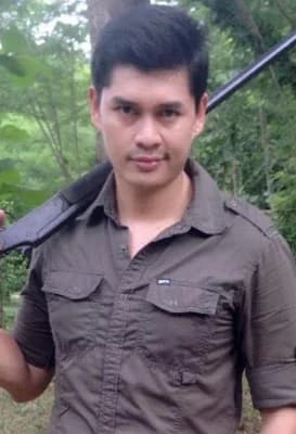 นันทพงศ์ อุลิศ