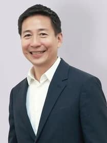 ใหญ่ พรวุฒิ สารสิน