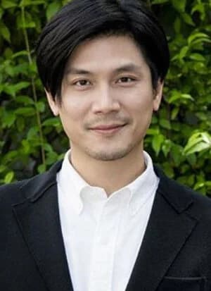 ท็อป พิพัฒน์ อภิรักษ์ธนากร