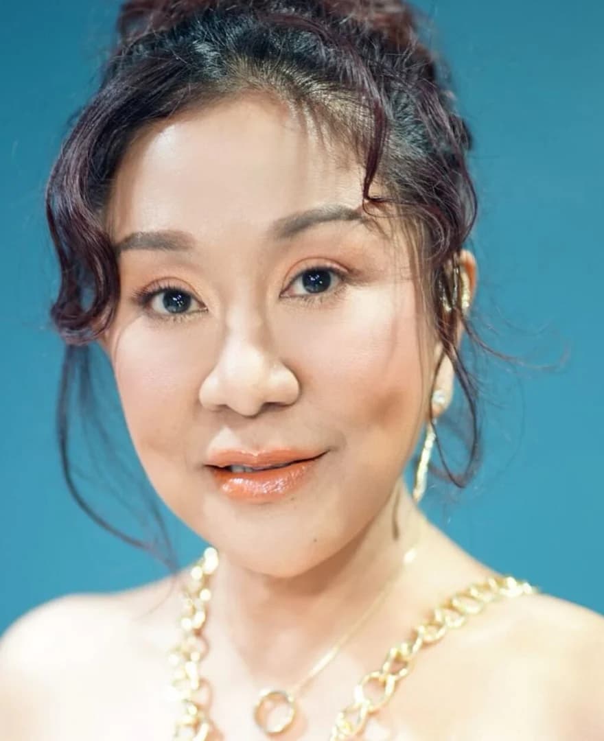 อ้วน มณีนุช เสมรสุต