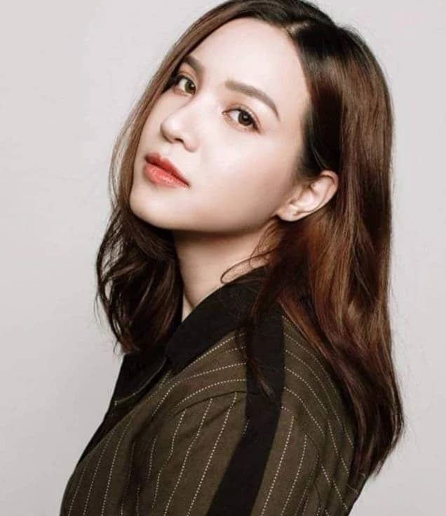 เกรซ รัชย์ณมนทร์ รัชย์จิราธรรม