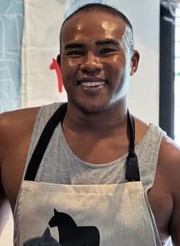 รัศมีแข ฟ้าเกื้อล้น