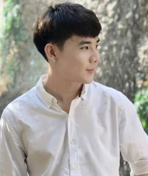 คิม วรกมล นกแก้ว