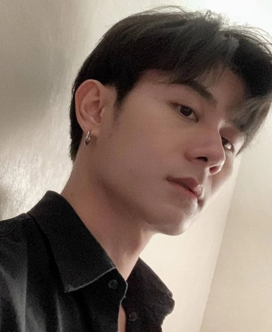 เทป วรชัย ศิริคงสุวรรณ