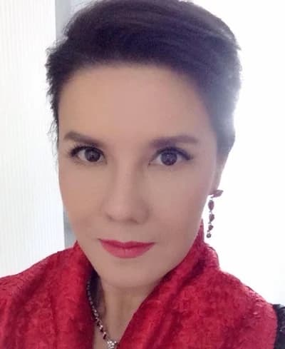 กู้ วาสิฏฐี ศรีโลฟุ้ง