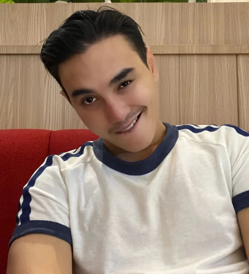 มาร์ค วิทวัส ท้าวคำลือ