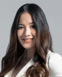 ต้อง ศุภัชญา รื่นเริง