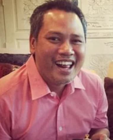 สุทธิศักดิ์ สินเจริญ (บอม สินเจริญ)