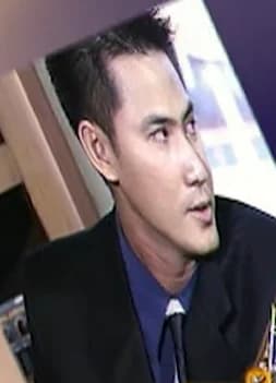 เดชา เสนาวัฒน์