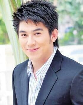จุ๊น กิตติคุณ สัมฤทธิ์พันธุ์สุข