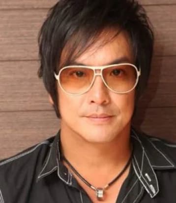 โจ จิรายุส วรรธนะสิน