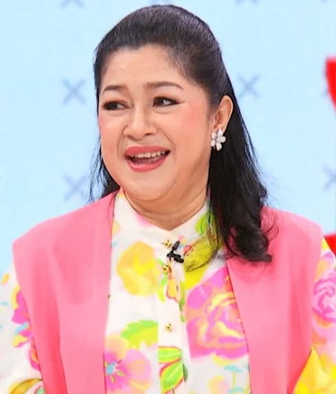 ปนัดดา โกมารทัต