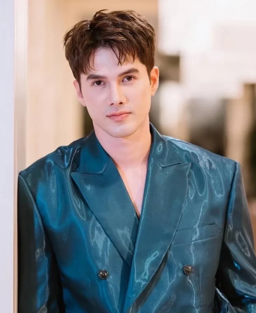 มิกค์ ทองระย้า