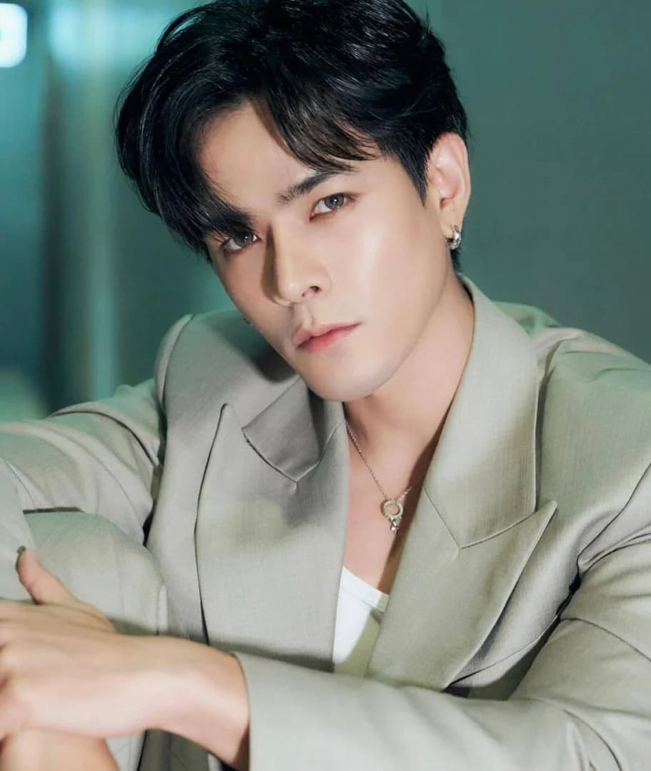 มาร์ค สรณ์ธรรศ บัวงาม