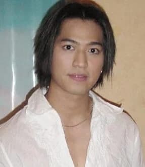 ป๊อป สุรชัย แสงอากาศ