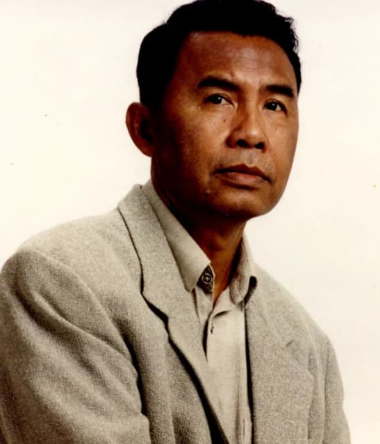 เชิด ทรงศรี (ธม ธาตรี)