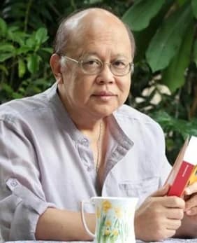 ประภัสสร เสวิกุล