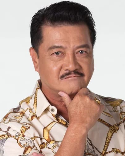 ตู่ พงศนารถ วินศิริ