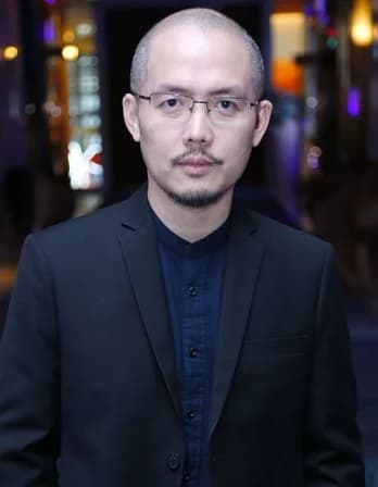 เอ็กซ์ ชัยพร พานิชรุทติวงศ์