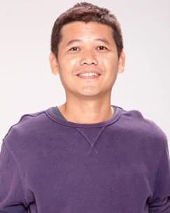 ต้น นิธิวัฒน์ ธราธร