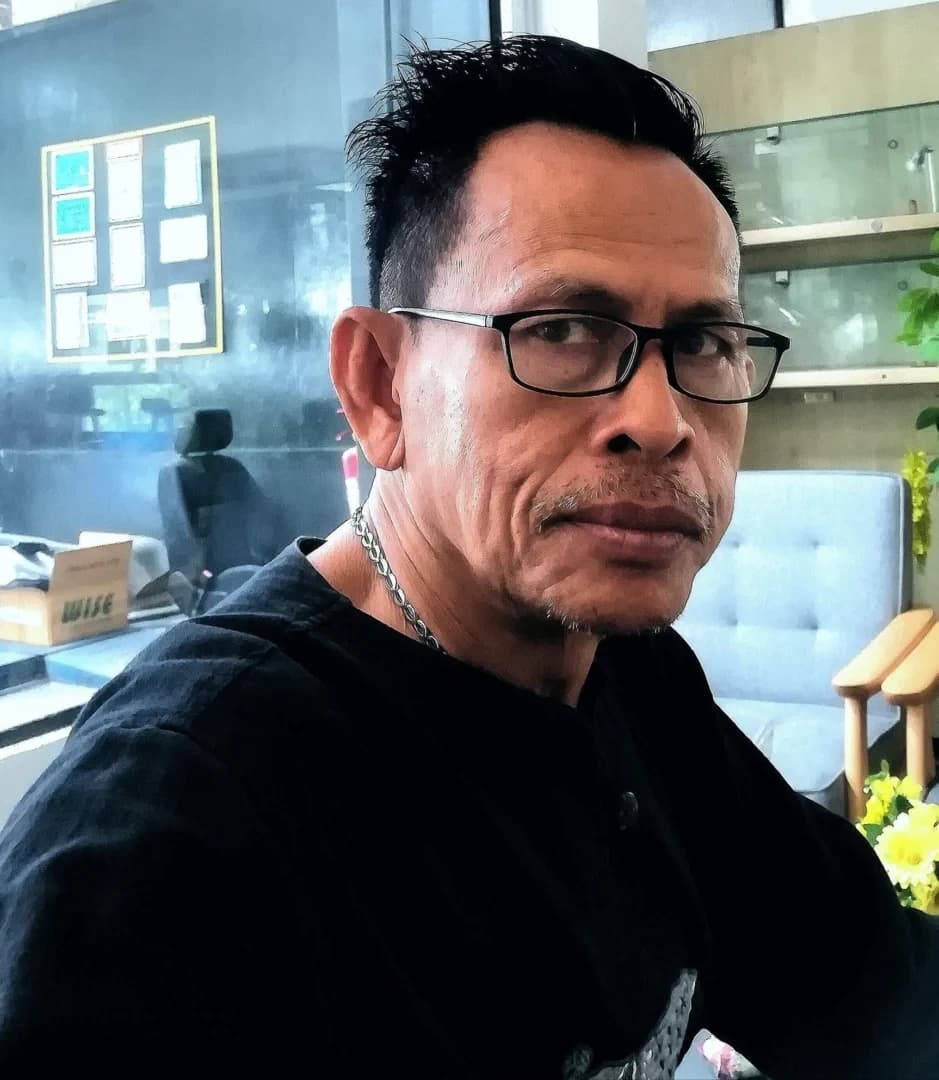 สุทธินันท์ ภูสมจิตร (กี๋ ขอนแก่น)