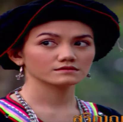 บี สริญญา บาโรส