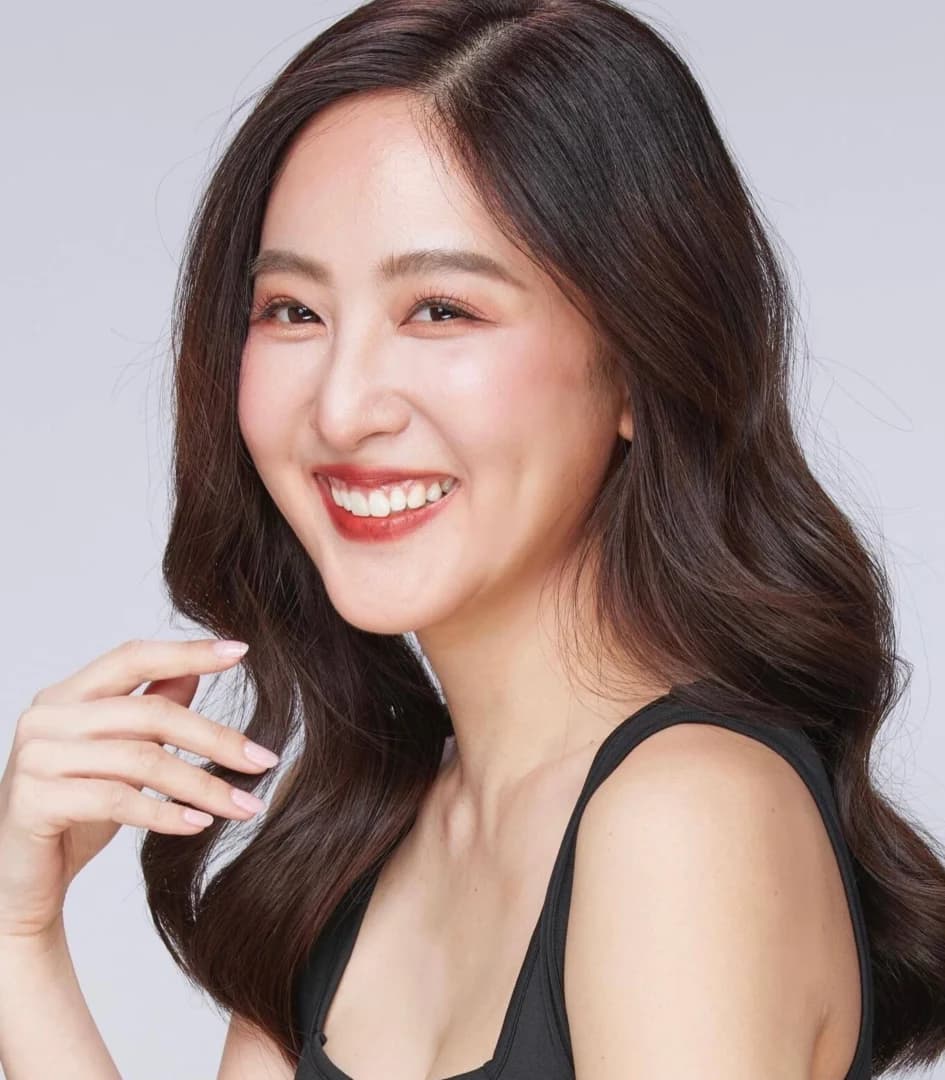 อลีสญาฌ์ ทอย (อลิส ทอย)