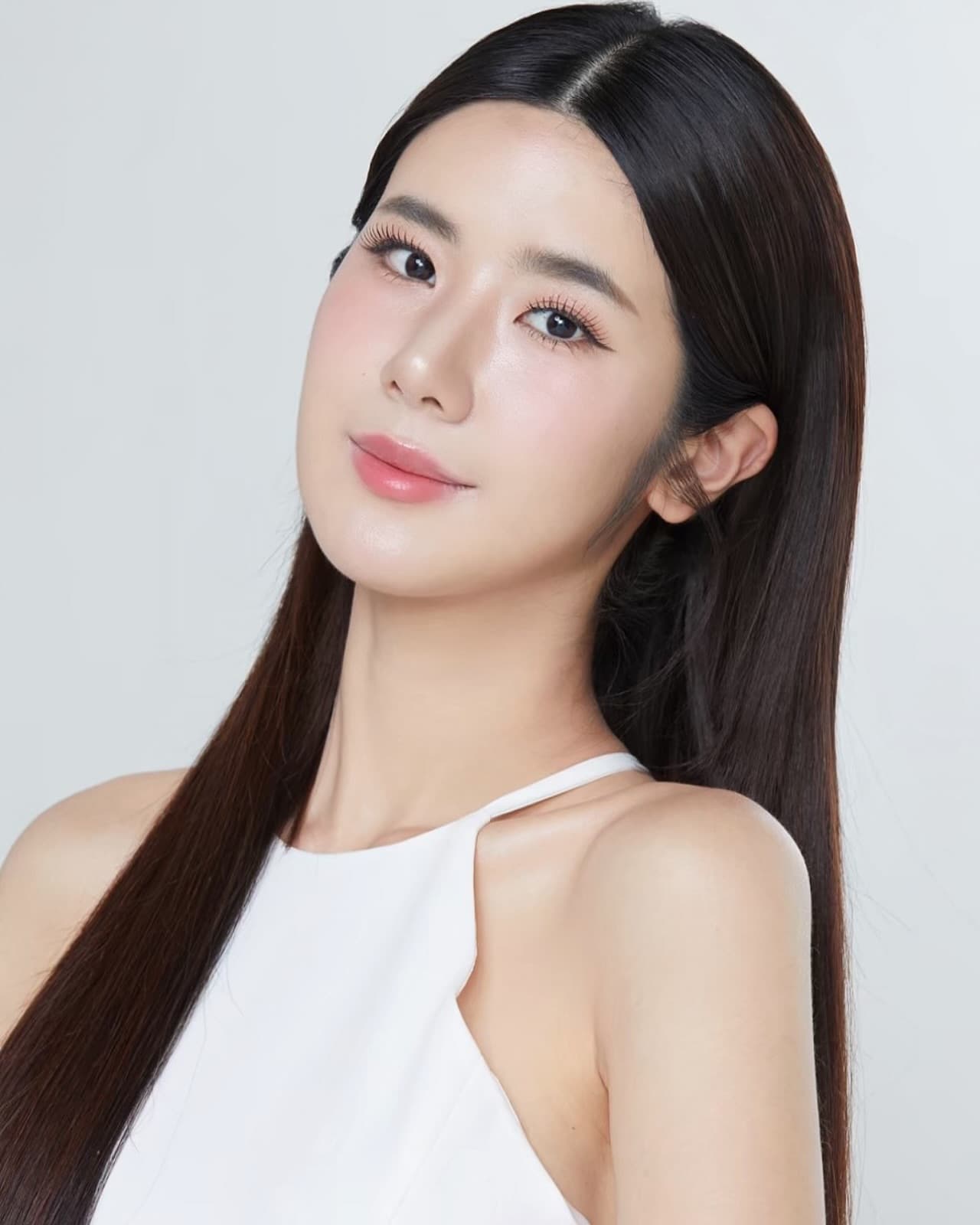 นิต้า พินญดา สรินวระดา