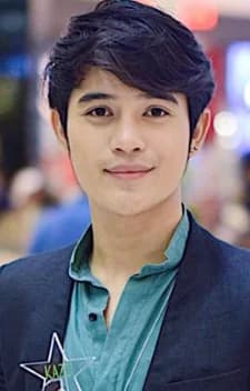 เบนซ์ จิรโรจน์ ศรุณานิธิโรจน์