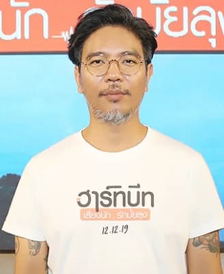 โดม เจตษ์ บุณโยประการ