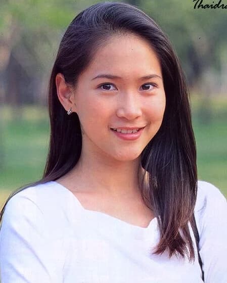 ตุ๊กตา อินทิรา แดงจำรูญ