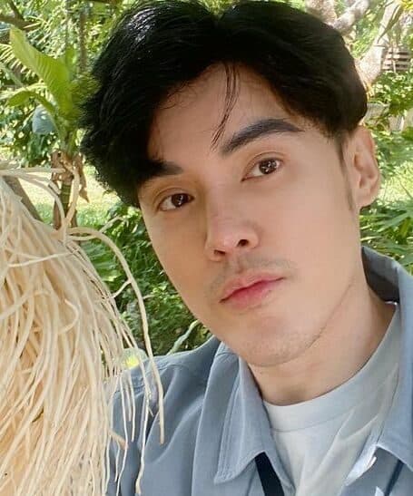 อาร์ต สัจจากาจ จิตรพึ่งธรรม