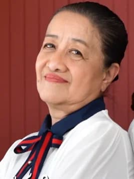 พจนีย์ ใยละออ